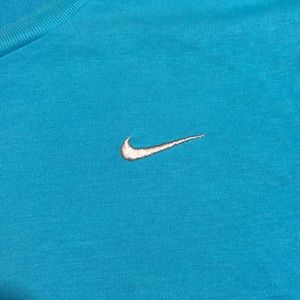 Nike Tops - Nike FIT DRY Sports Tee: XL Nike Tops - Nike FIT DRY Sports Tee: XL